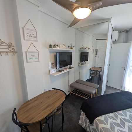 Estudio Con Piscina, Playa Y Wifi Denia Dış mekan fotoğraf