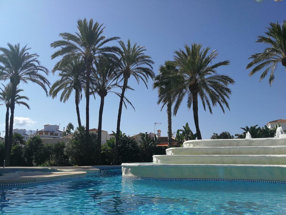 Estudio Con Piscina, Playa Y Wifi Denia Dış mekan fotoğraf